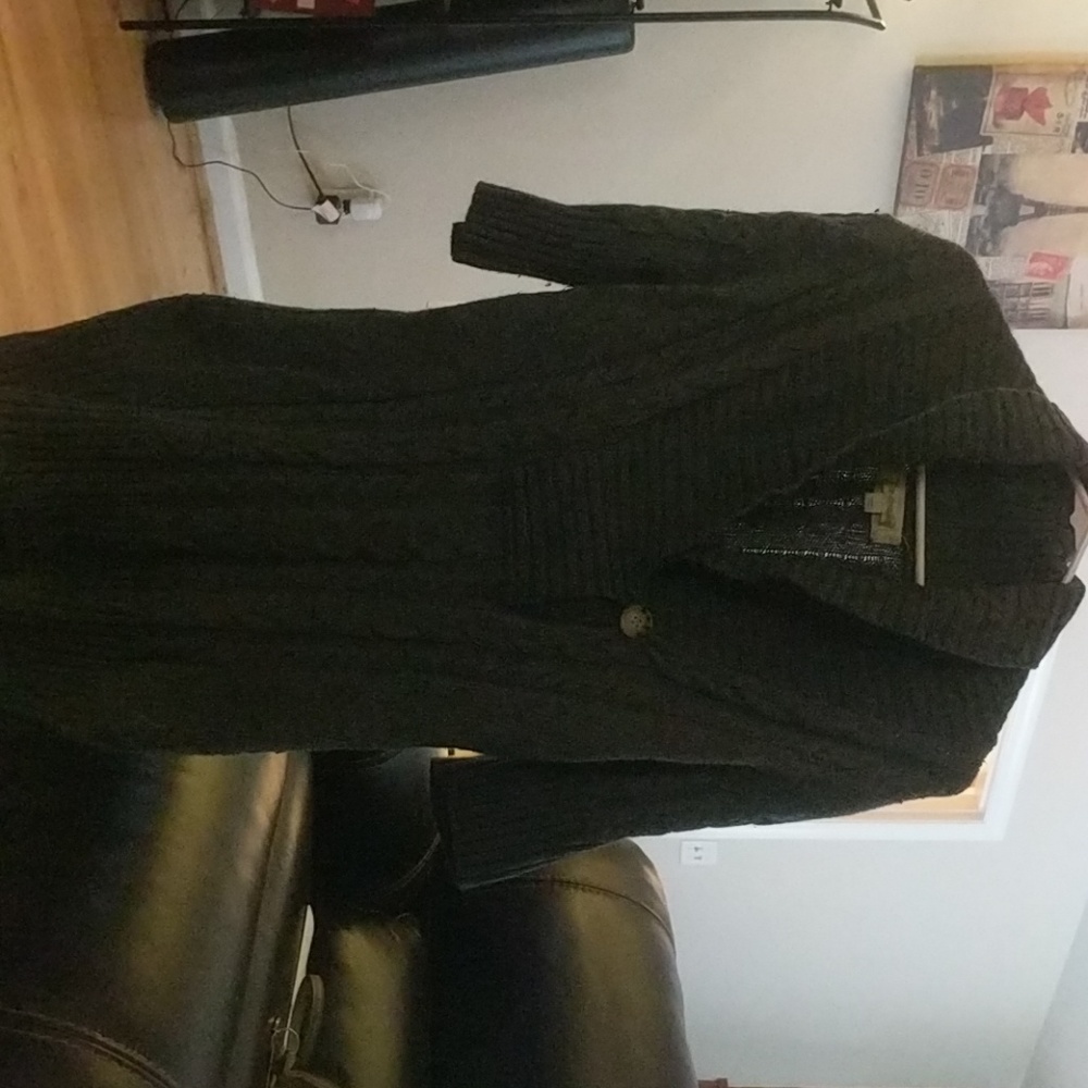 3/4 Length Sleeved Sweater